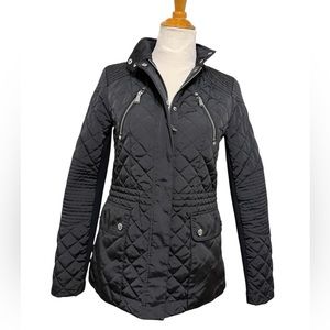 BCBGenration Quilted Anorak jacket Black Pockets Zip and Snaps Closure size XS